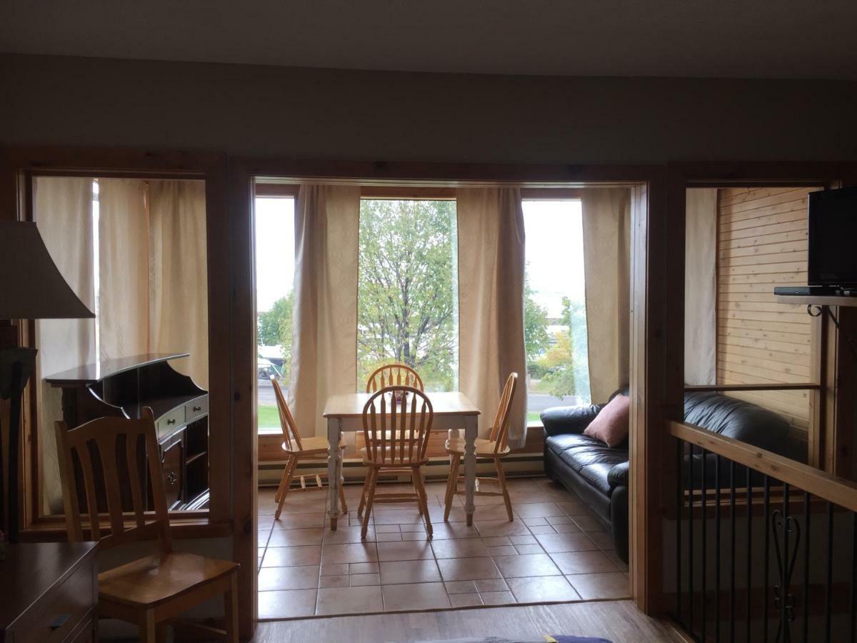 Hilton Beach Inn & Spa Thessalon Extérieur photo